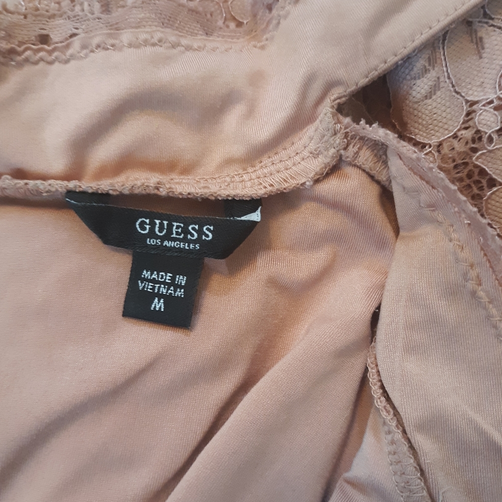 Guess blush lace dress sz medium *Q - Picture 2 of 8